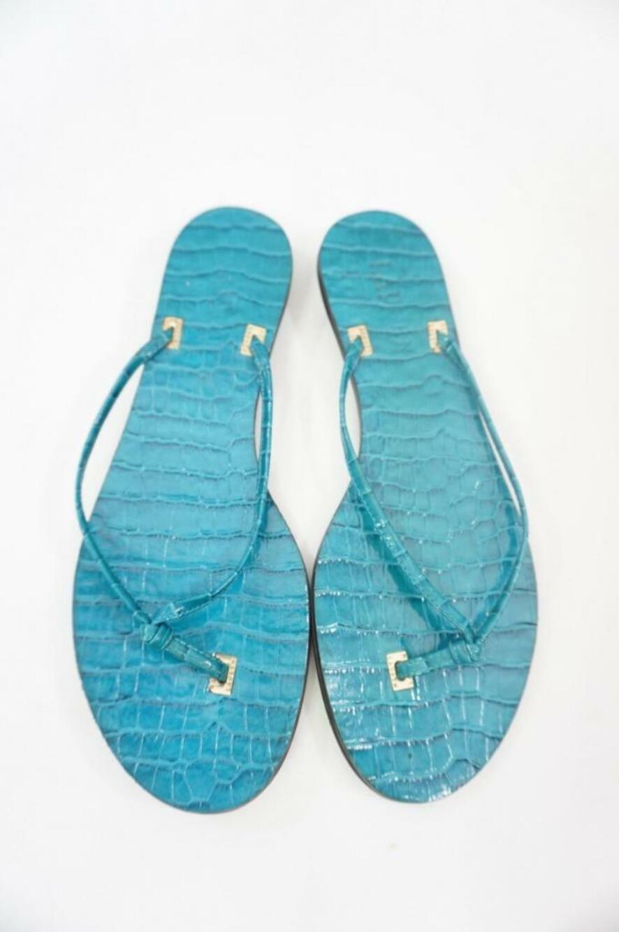 RALPH LAUREN WOMAN 8 USED TEAL LEATHER THONGS/SANDALS/FLIP FLOPS CROC EMBOSSED